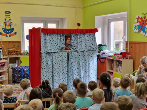 Divadlo Koloběžka - Houbařská pohádka